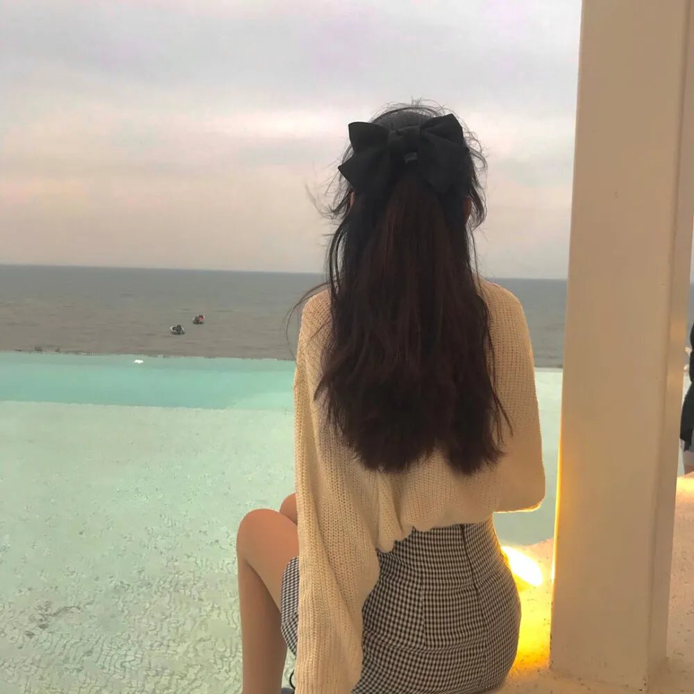审妻